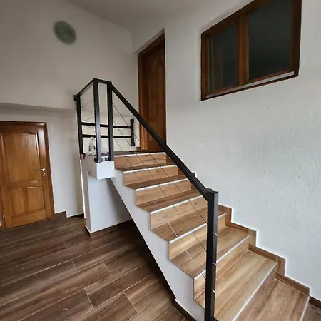 Apartment Apartman Emir